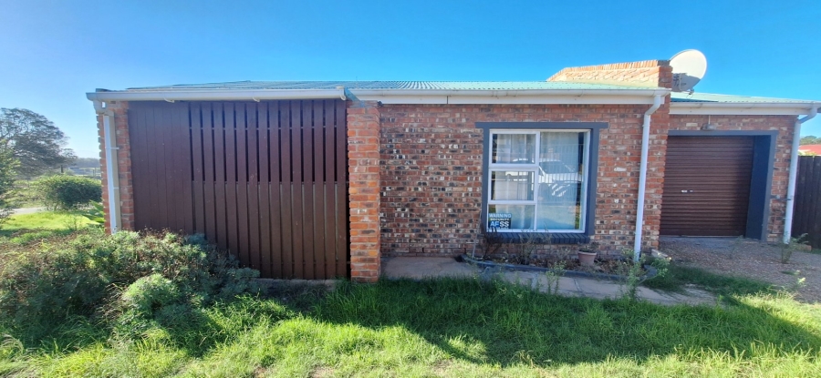 2 Bedroom Property for Sale in Albertinia Western Cape